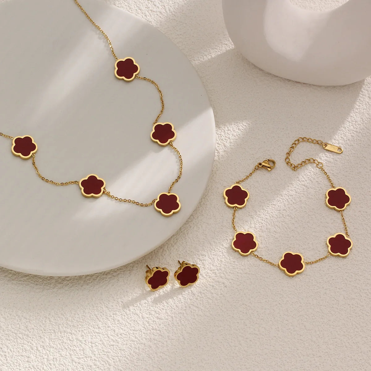 Hot Selling Stainless Steel Shell Plant Five Leaf Flower Set For Women's Jewelry Accessories Simple And Non Fading Clover Gift