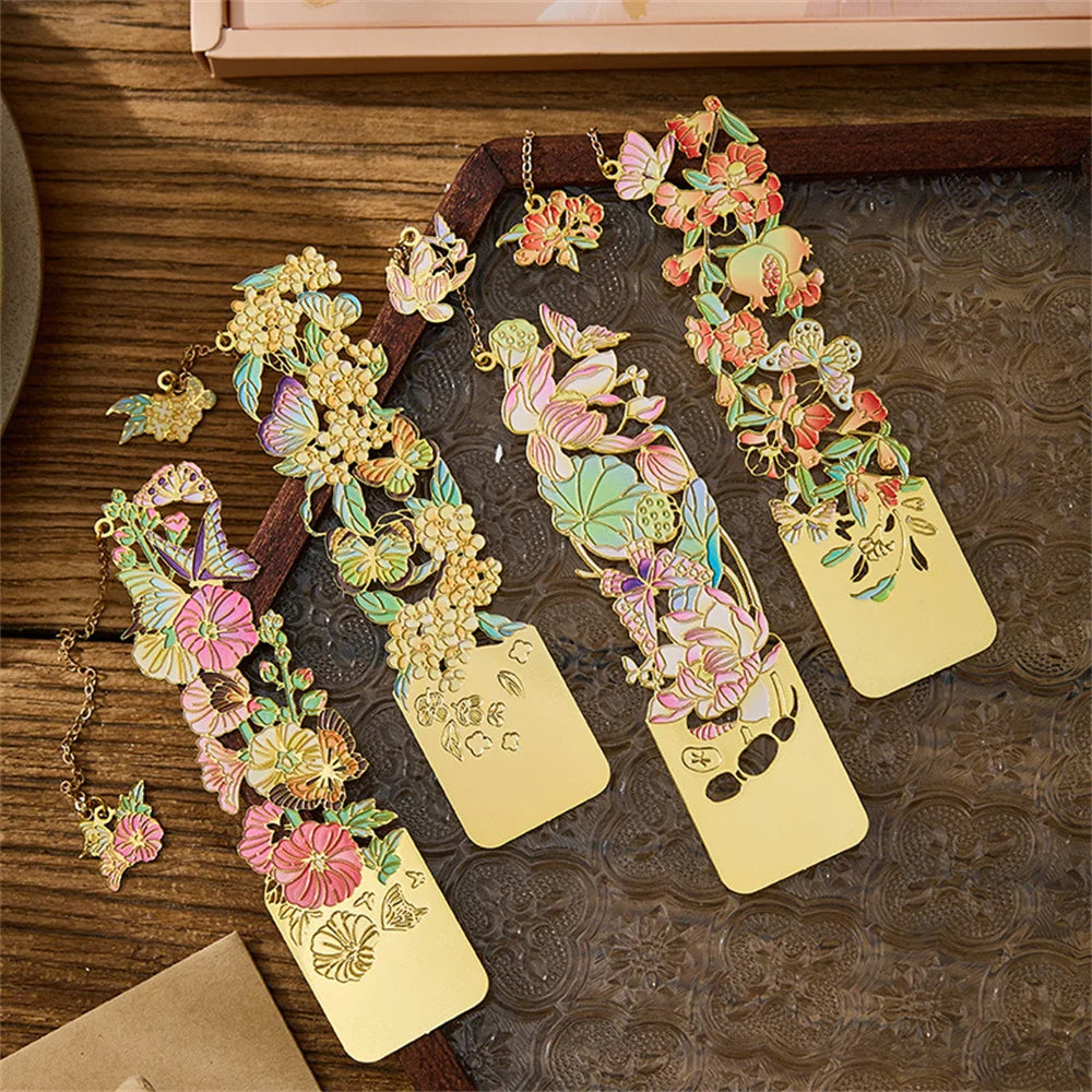 Retro Chinese Metal Hollow Bookmarks Creative Out Bookmark Book Clip Student Stationery School Office Supply New Year Gift