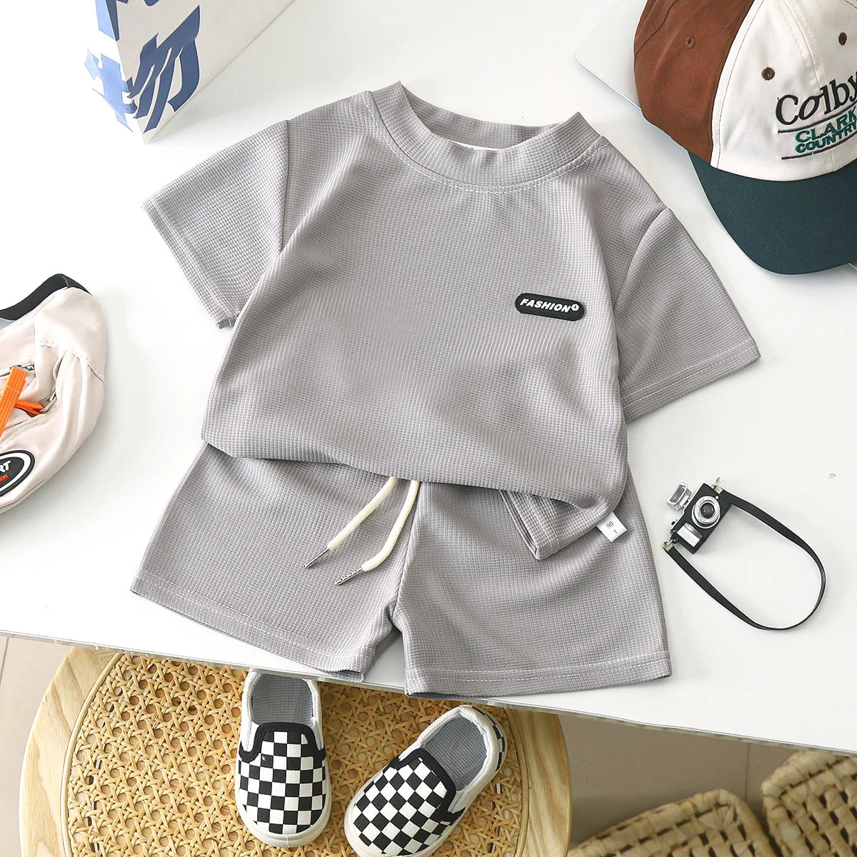 2-teiliges Set für Sommerkinder, Jungen und Mädchen, Baby-T-Shirt und Hose, Outfits, einfarbig, Trainingsanzüge, 1–8 Jahre