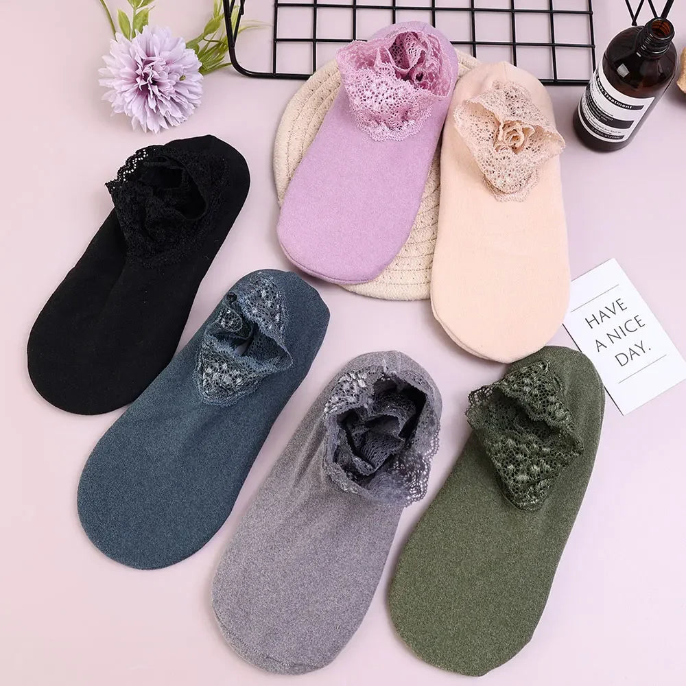 Women Low Lace Tube Socks Vintage Breathable Velvet Warm Home Floor Socks Anti-slip Sock Slippers Thin Ladies Lace Boat Socks
