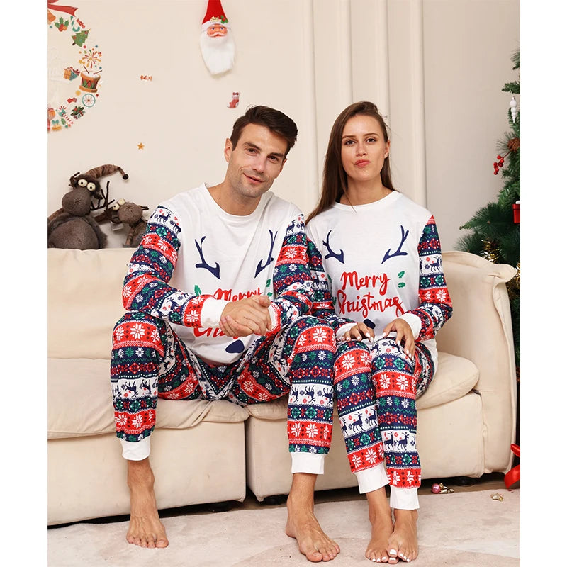 Weihnachts-Familien-Matching-Outfits für Erwachsene und Kinder, 2025 News, Pyjama-Kleidungsset, Baby-Spielanzug, lässige Nachtwäsche, Weihnachts-Familien-Look, Pyjama