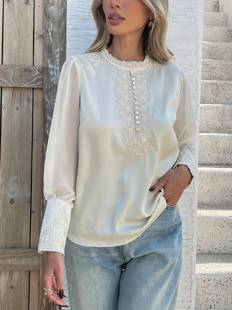New Spring embroidery shirts for ladies Fashion chiffon sleeve Women's blouses blusa mujer