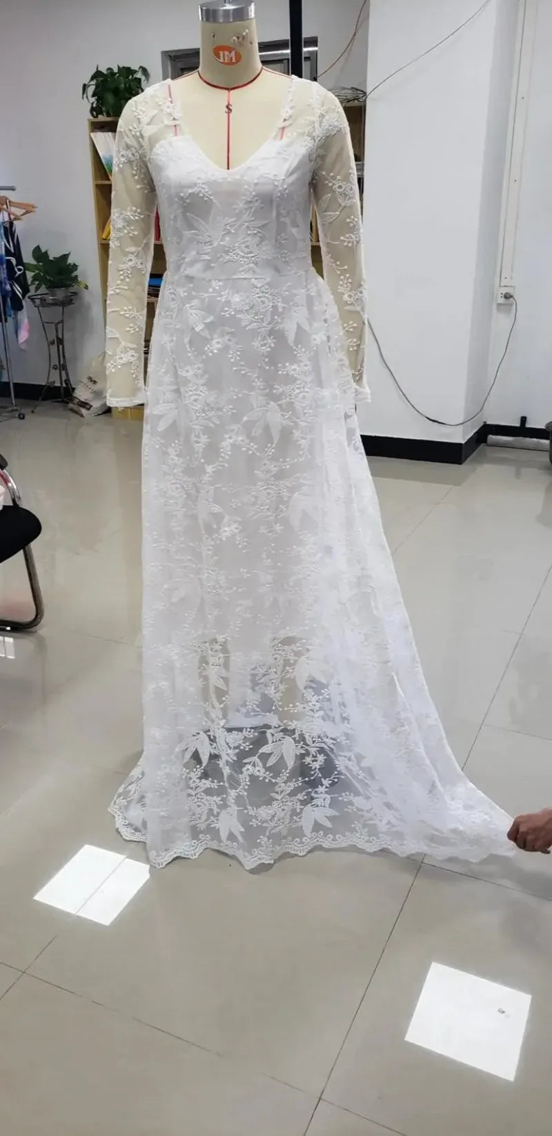 Women Long Sleeve V Neck Lace Floor-Length Bride Clothing White Fashion Party Church Formal Wear Dresses Elegant Formal Dress !!!
