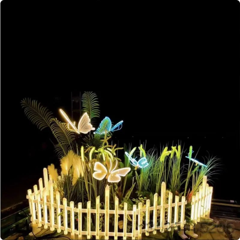 Outdoor Open and Closed LED Luminous Butterfly Christmas Tree hanging ornaments Landscape Lights for Yard Lawn Patio Garden Decoration unique