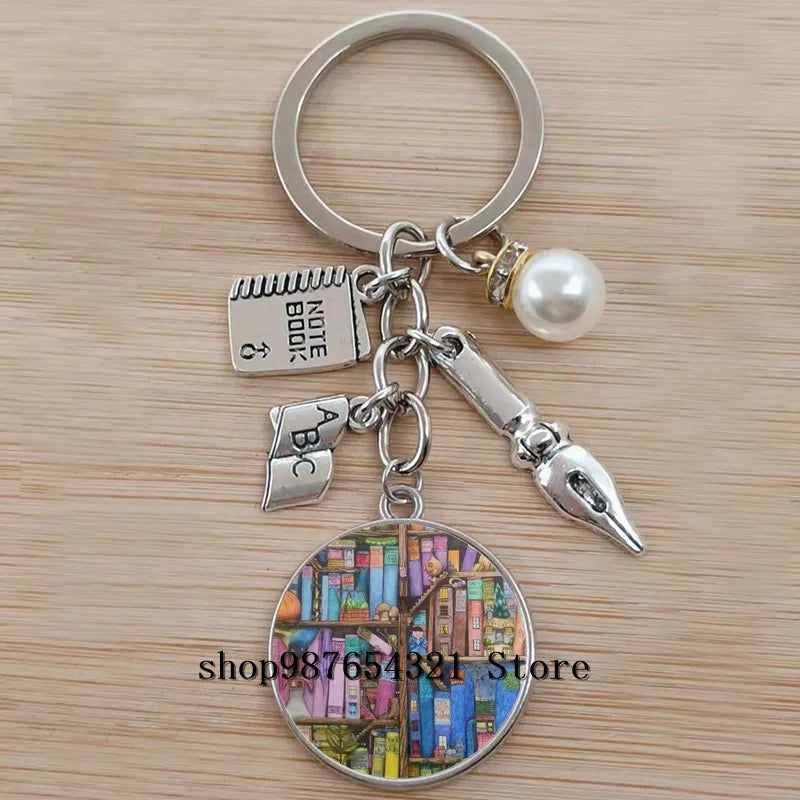 Classic Library Books Keychain Vintage Old Books Key Chain Librarians Key Ring Gift for Nerd Bookworm Writer Teacher