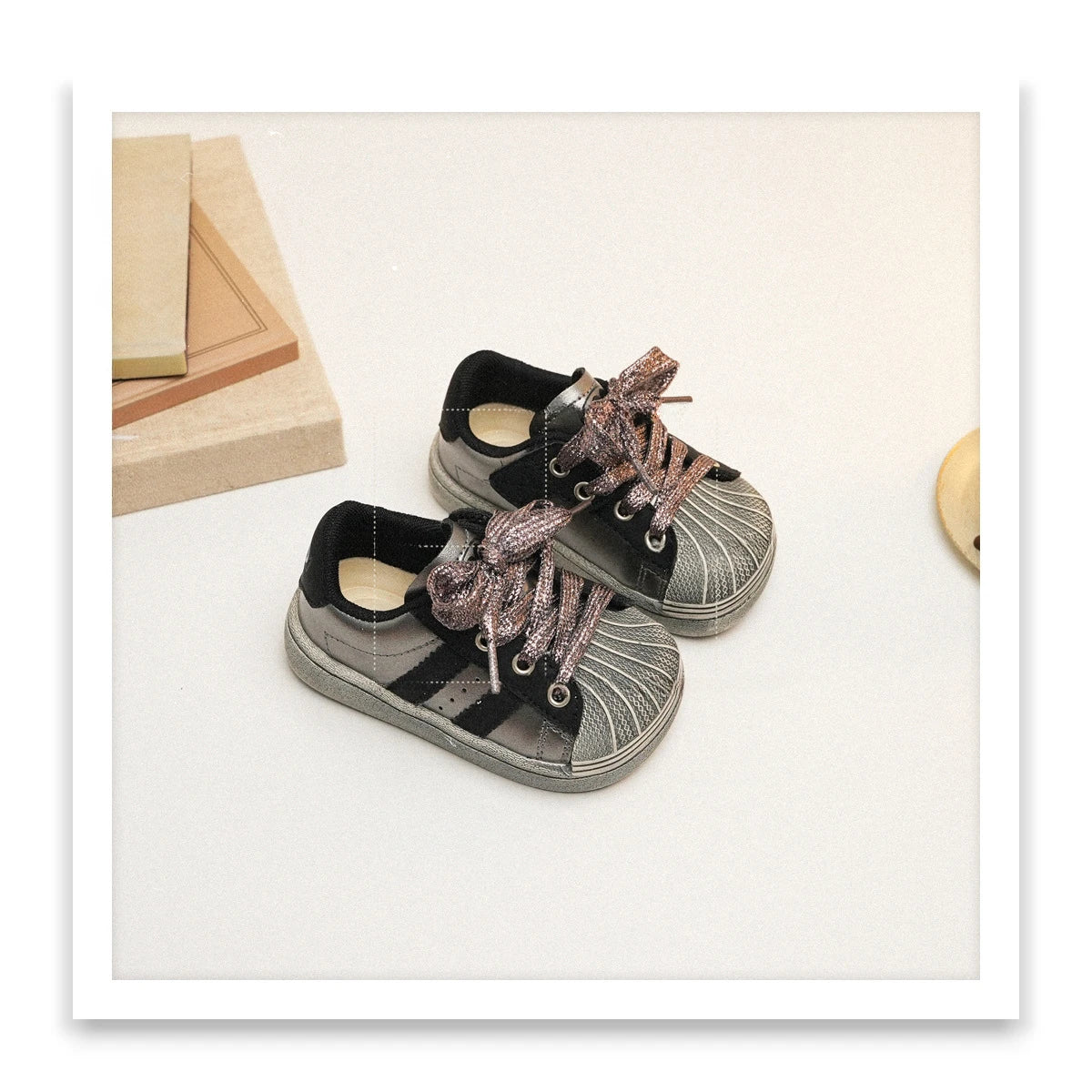 Spring Children Boy Girls Microfiber Leather Accessories Bright Bicolor Flat Shoelaces Sneaker Kids Toddler Lightweight Trainers