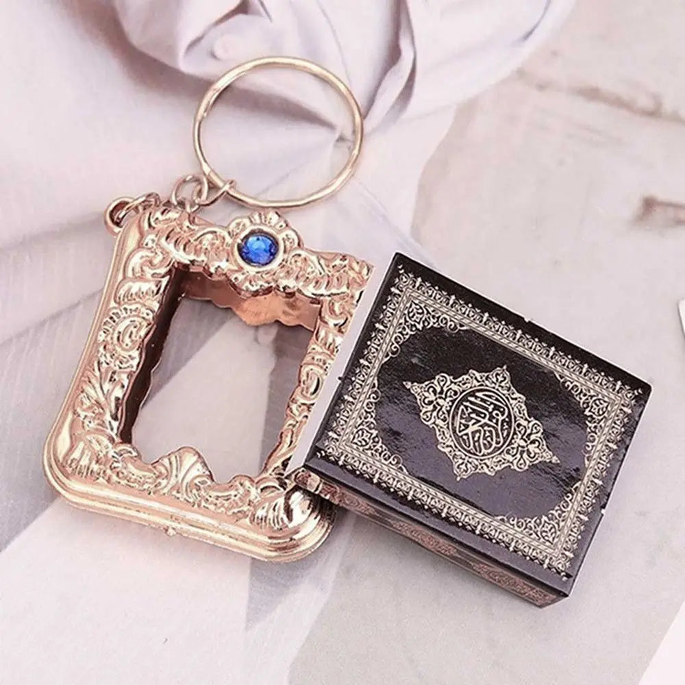 1Pcs New Muslim Keychain Resin Islamic Mini Ark Quran Book Real Paper Can Read Pendant Key Ring Key Chain Religious Jewelry