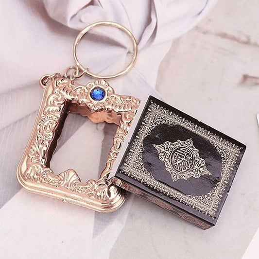1Pcs New Muslim Keychain Resin Islamic Mini Ark Quran Book Real Paper Can Read Pendant Key Ring Key Chain Religious Jewelry