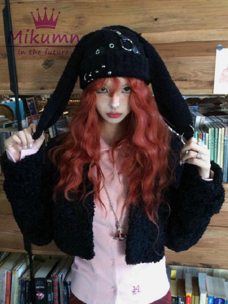 Harajuku Punk Rock Leder Ring Nieten Kaninchen Ohr Strickmützen Gothic Grunge Schwarz Rot Chic Design Frauen Winter Warme Beanie Hüte