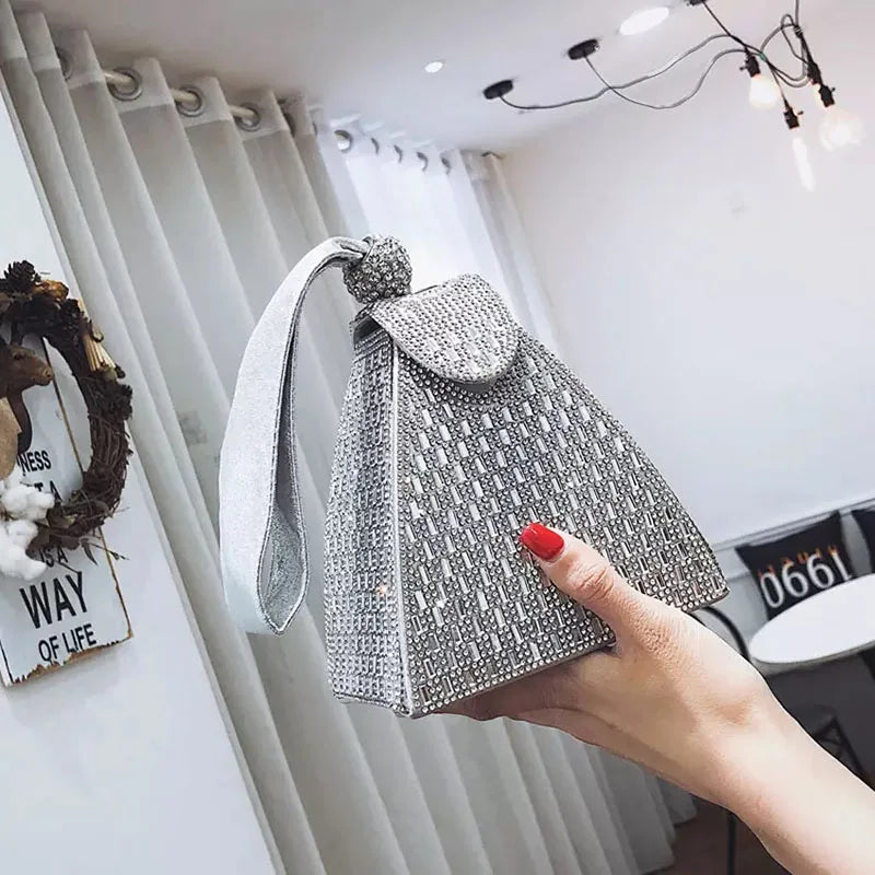 Gold Silver Evening Bags for Women Diamonds Fashion Triangle Mini Handbags 2021 new arrival Ladies Party Clutch Purse B395