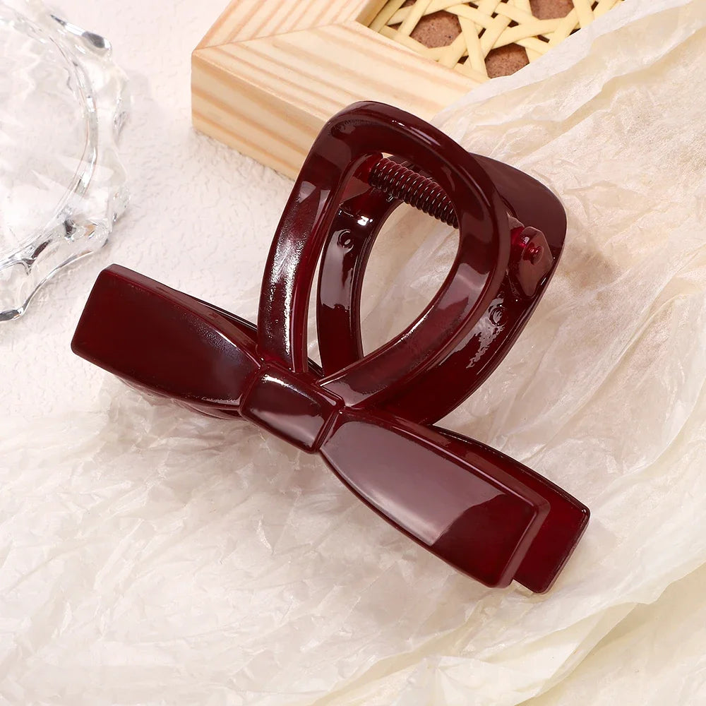 Elegant Geometric Large Ankola Red Hair Claws for Women Girls 2025 New Year Barrettes Hairpins Hair Grab Shark Clip Accessories