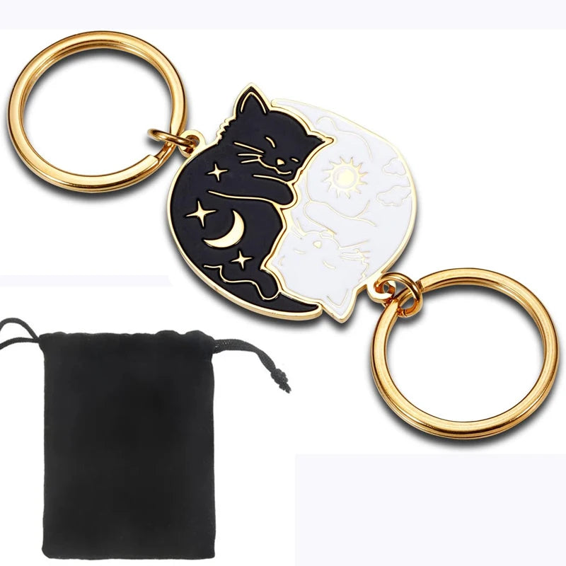Couples Gifts Cute Keychain for Boyfriend Girlfriend Best Friend Valentines Day Matching Couple for Wife Husband Lover Fiancée