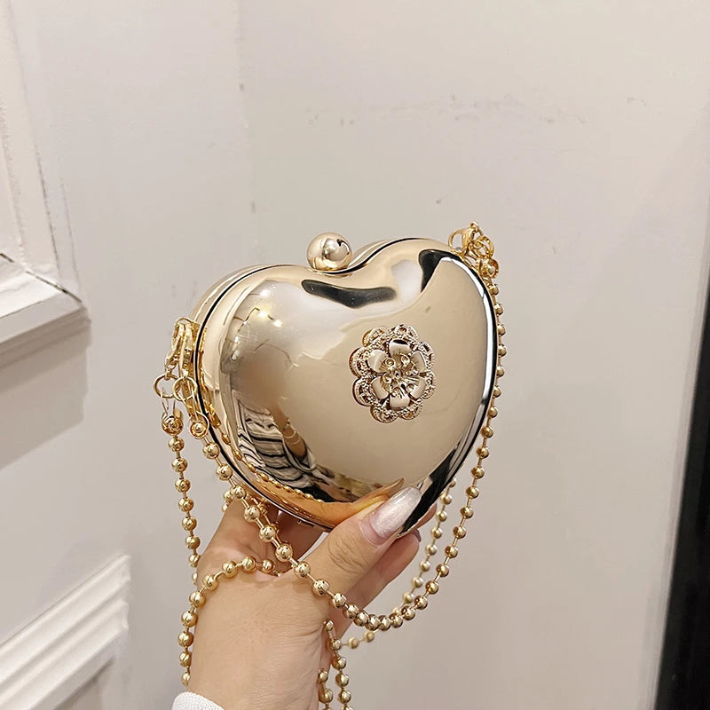 2025 New Fashion Mini Evening Party Bag Metal Frame Heart Shape Women Cross Body Bags Silver Gold Color Micro Chain Shoulder Bag
