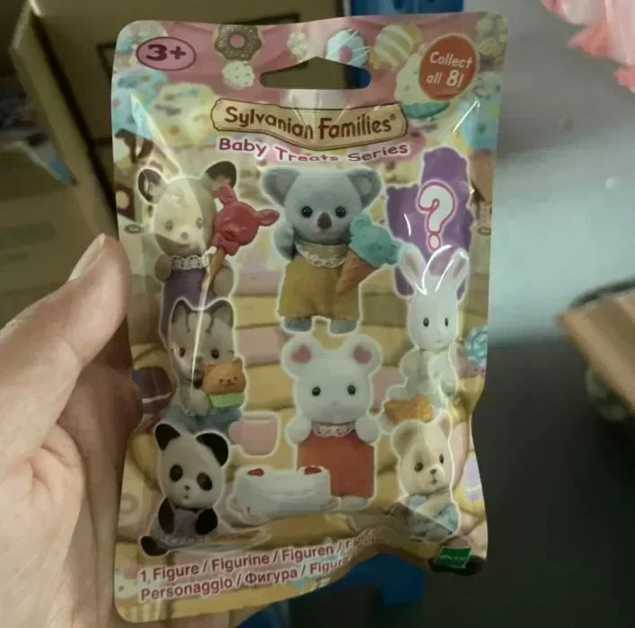 Japan Sylvanian Families Wald Partner Kawaii Camping Dress Up Baby Puppe süße Anime Figrues Zimmer Beflockung Spielzeug Geschenk