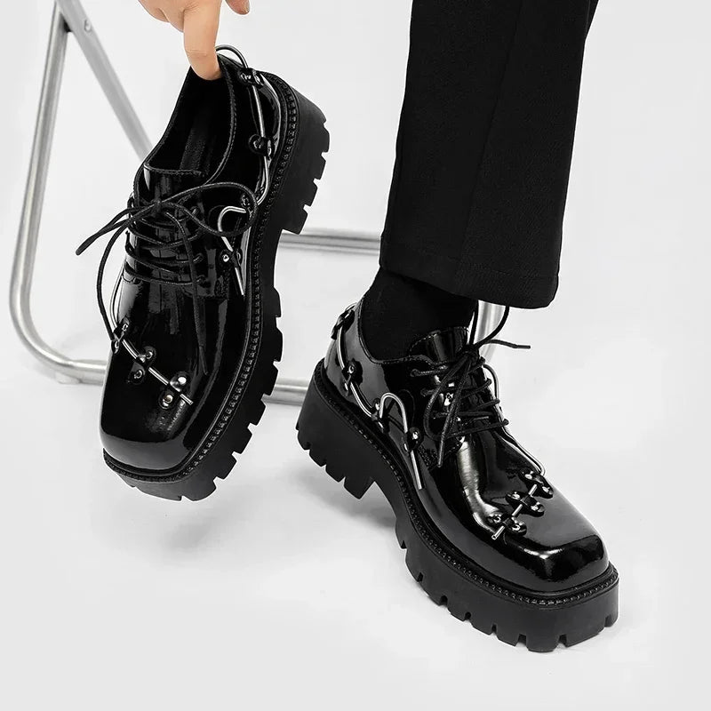 2025 New Small Style Thick Soled Derby Shoes Square Head Black Men's Business Casual Leather Retro Spring Decorative Shoes Men