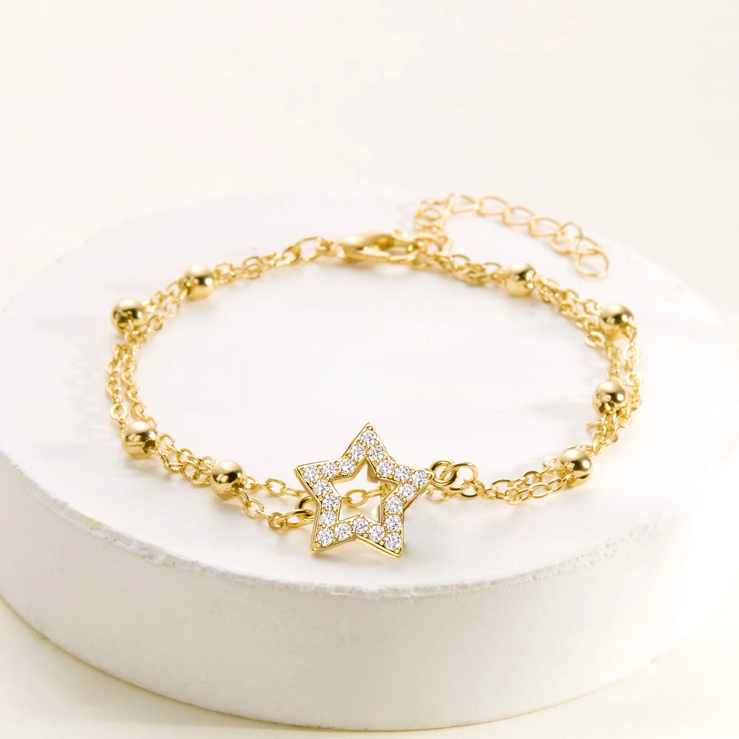 Stainless Steel Hollow Star Moon Bracelet for Women Gold Color Shiny Zircon Metal Chain Bangles Friendship Party Jewelry Gifts