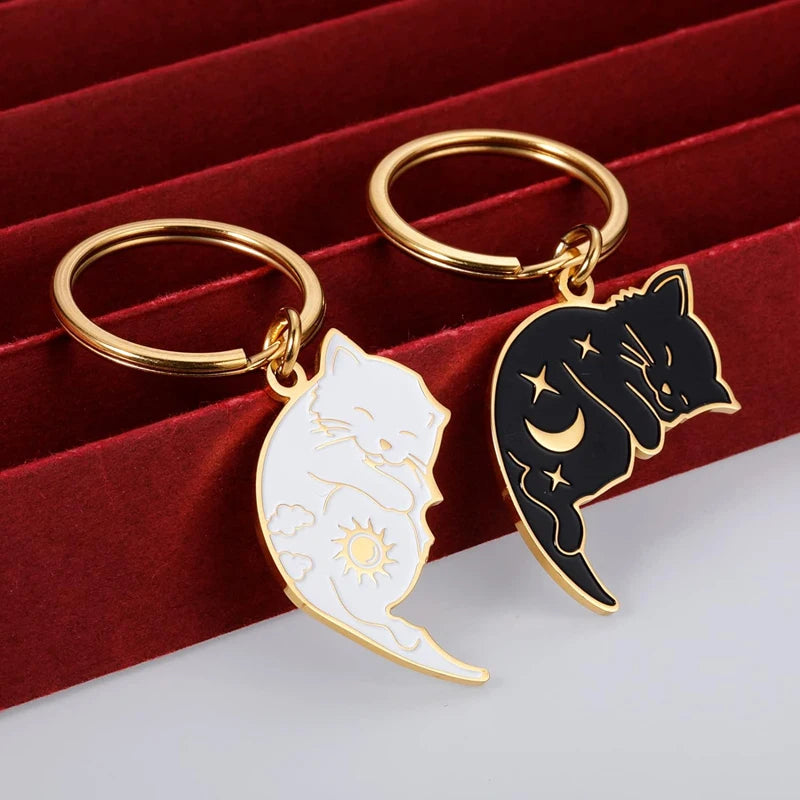 Couples Gifts Cute Keychain for Boyfriend Girlfriend Best Friend Valentines Day Matching Couple for Wife Husband Lover Fiancée