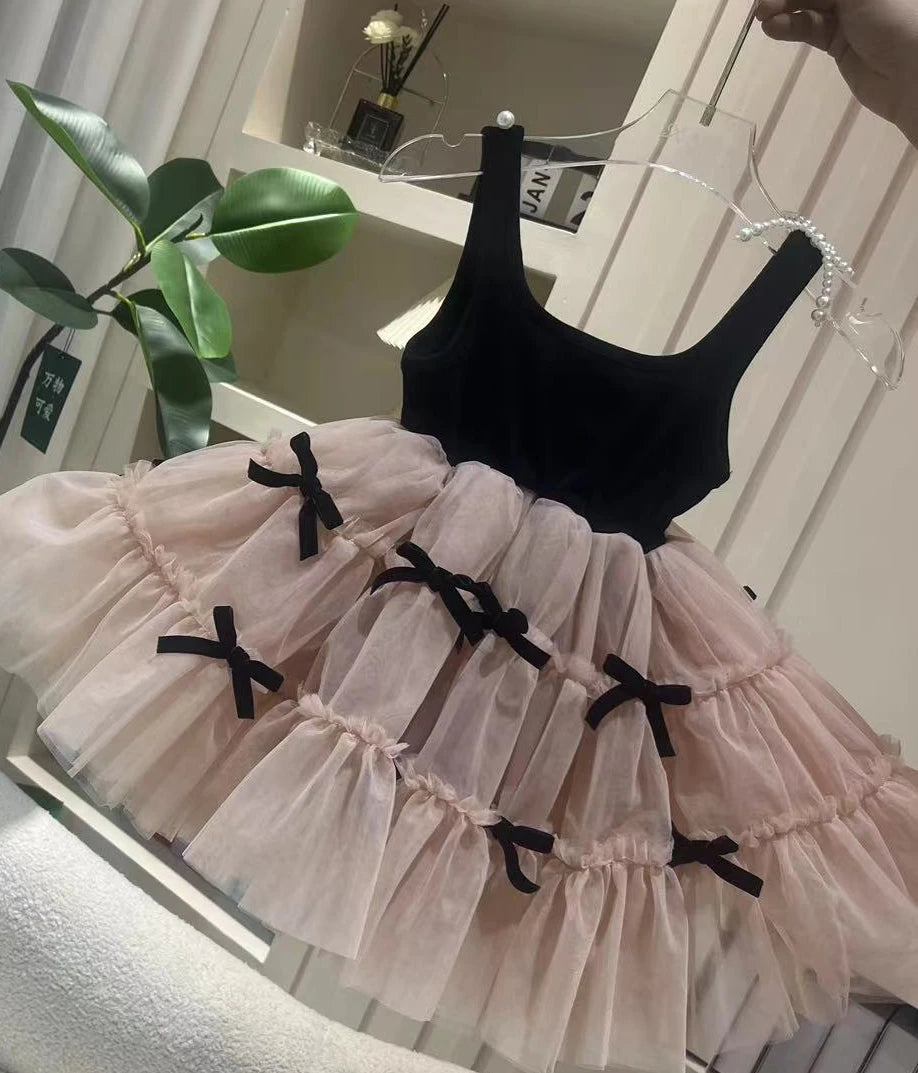 Mädchen 2024 Sommer Neue Bogen Kleid Baby Mädchen Ärmellose Schwarze Rosa Prinzessin Kleid Kleinkind Mädchen Süße Nette Kleidung