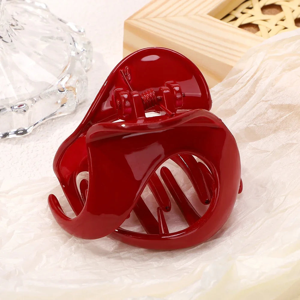 Elegant Geometric Large Ankola Red Hair Claws for Women Girls 2025 New Year Barrettes Hairpins Hair Grab Shark Clip Accessories