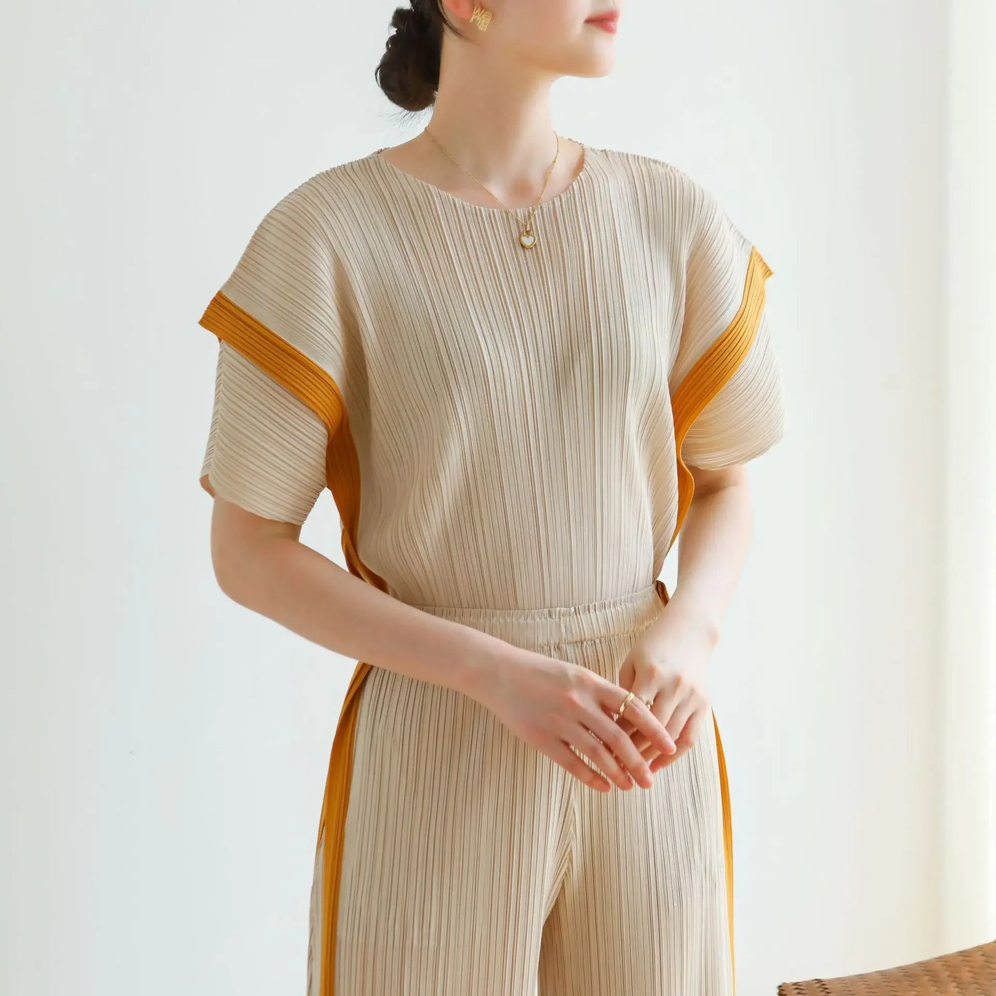 MIA XU Pleats Pants Sets 2025 Summer Miyake High-end Pleats Color Blocking False Two Pieces Fashion Casual T-shirt Pants Set