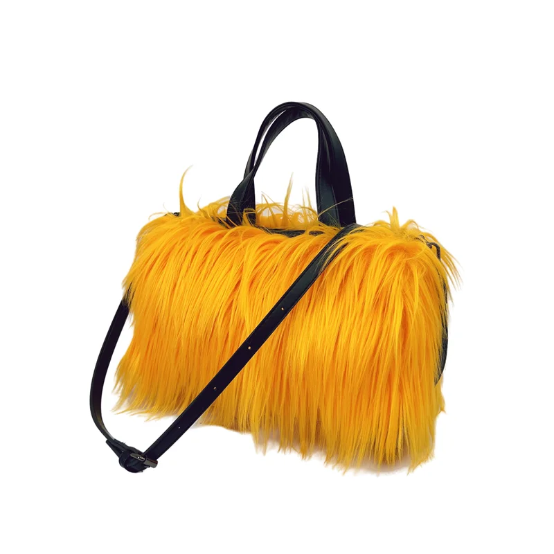 Designer Fluffy Plush Shoulder Bag Warm Faux Mongolian Fur HandBags for Women Brands Large Hobo  Shopper Heart Shaped Purses