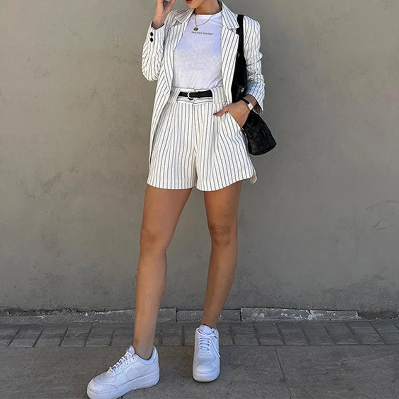 Spring And Autumn New Woman Fashion Striped Long Sleeve Button Pocket Suit Casual Shorts Two Piece Set Conjunto Dos Piezas Mujer