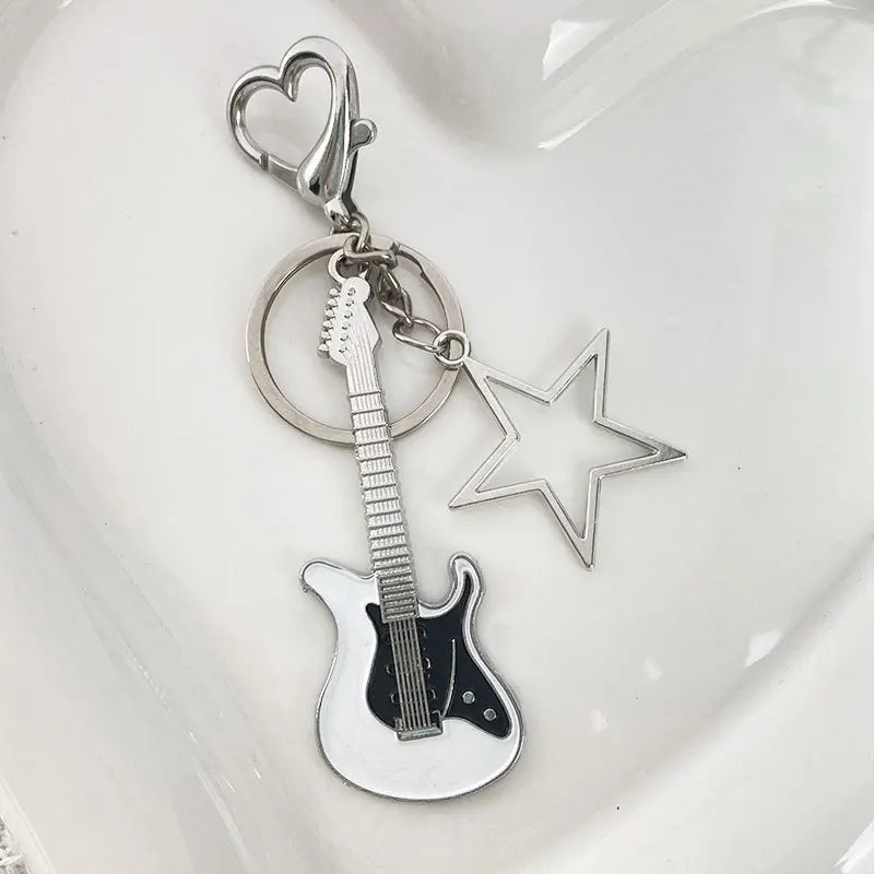 Y2k Guitar Love Heart Key Chain for Men Women Star Sweet Keychain Cool Trendy Fashion Pendant Rock Punk Vintage Accessories Gift