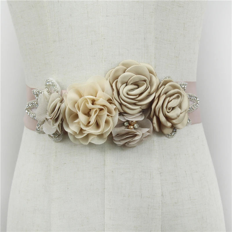 Wedding Belts White Ivory Flowers Pearls Satin Flower Rhinestone Decoration Accessories Elegant Bridesmaids Women Dresses Sash