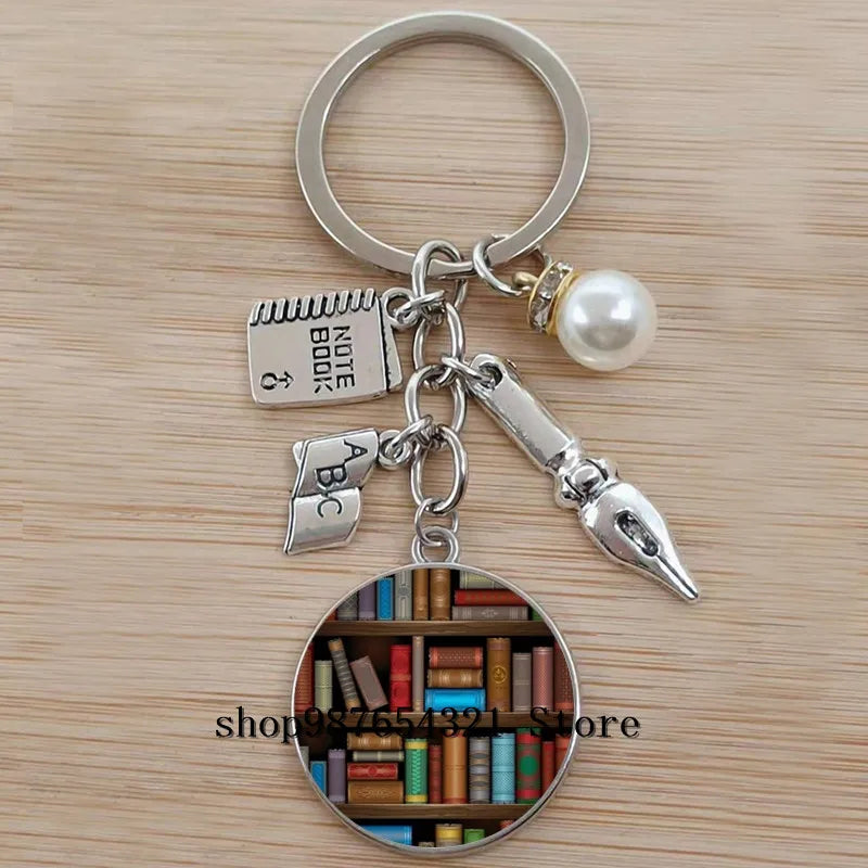 Classic Library Books Keychain Vintage Old Books Key Chain Librarians Key Ring Gift for Nerd Bookworm Writer Teacher
