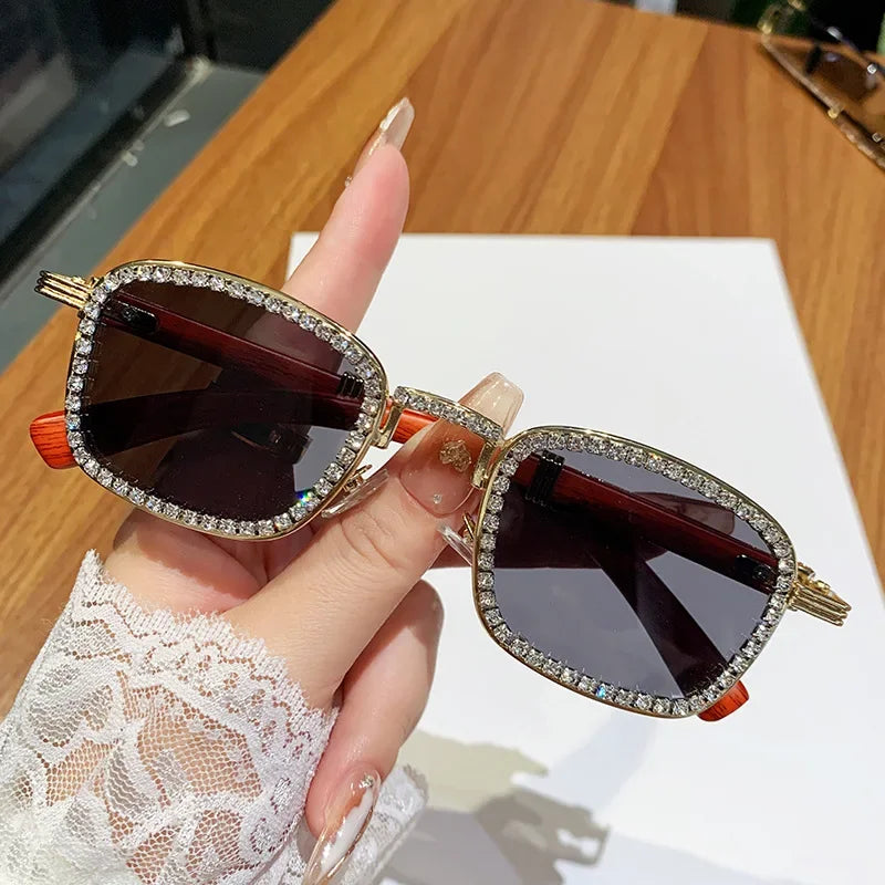 2025 Square Diamond Sunglasses for Women with A High-end Feel Imitation Wood Grain Legs Girls Sunglasses with Rhinestone
