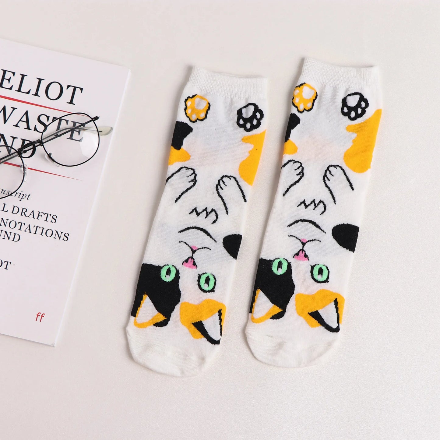 25 Patterns Korea Japan Fashion Funny Cartoon Lovely Cats Happy Socks Women Girls Casual Streetwear Cute Dress Sox Spring Summer