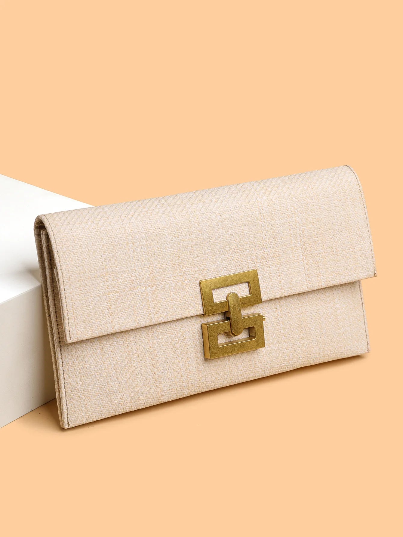 Casual Straw Clutch Bag for Women Chic Metal Lock Lady Handbags Vintage Summer Beach Bag Fashion Party Purses for Female 2024