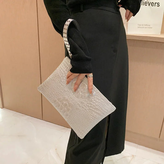 Rivet Clutches for Women 2021 Purses and Handbags Luxury Designer  Crocodile Pattern Pochette Femme Silver Bag Bolsos De Fiesta