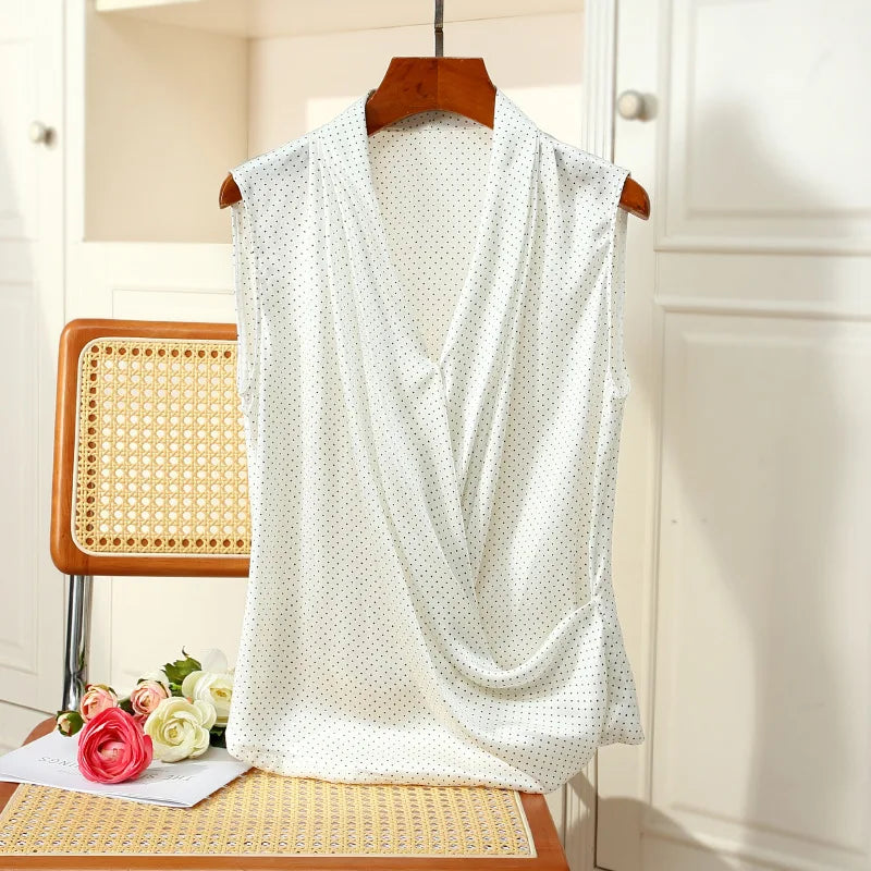 BirdTree, 100%Real Silk OL Elegant Shirt, Women V Neck Sleeveless Polka Dots, Loose Fashion Blouse