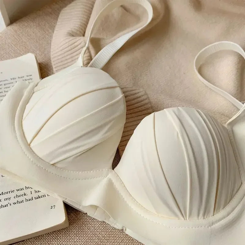 2024 New Pleated Bras Push Up Bra Small Chest No Steel Ring Wirelss Soft Bra Solid Color Sweet Seamless Bra