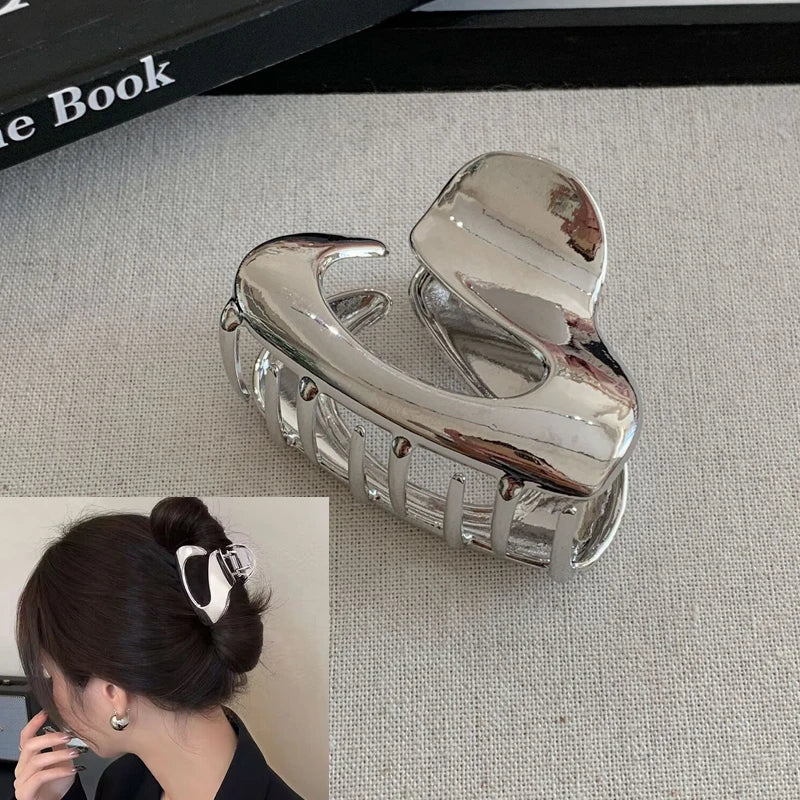 Classic Mini Geometric Love Hair Grab Barrettes Women Vintage Small Hair Claws Shark Clip Kid Headwear Korean Hair Accessories