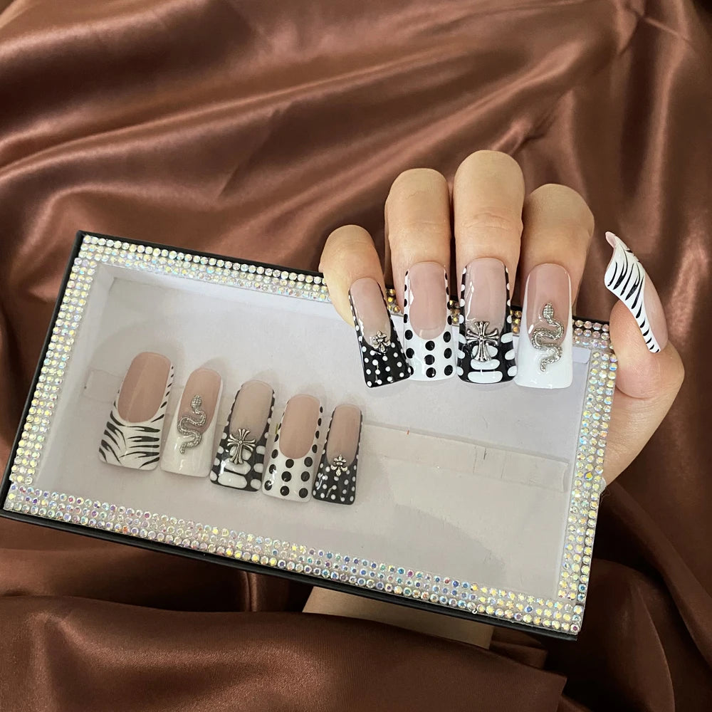 2024 New Design Nail Art Y2K Gel Polish Square Acrylic Luxury Glossy Bling Handmade Press On Nails 10 PCS Fingernails