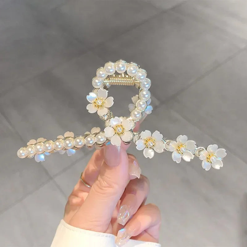 Pearl Flower Tassel Hair Claw for Women Cute Sweet Hair Clip Girls Fashion Elegance Headdress Korean Exquisite Hair Accessoires