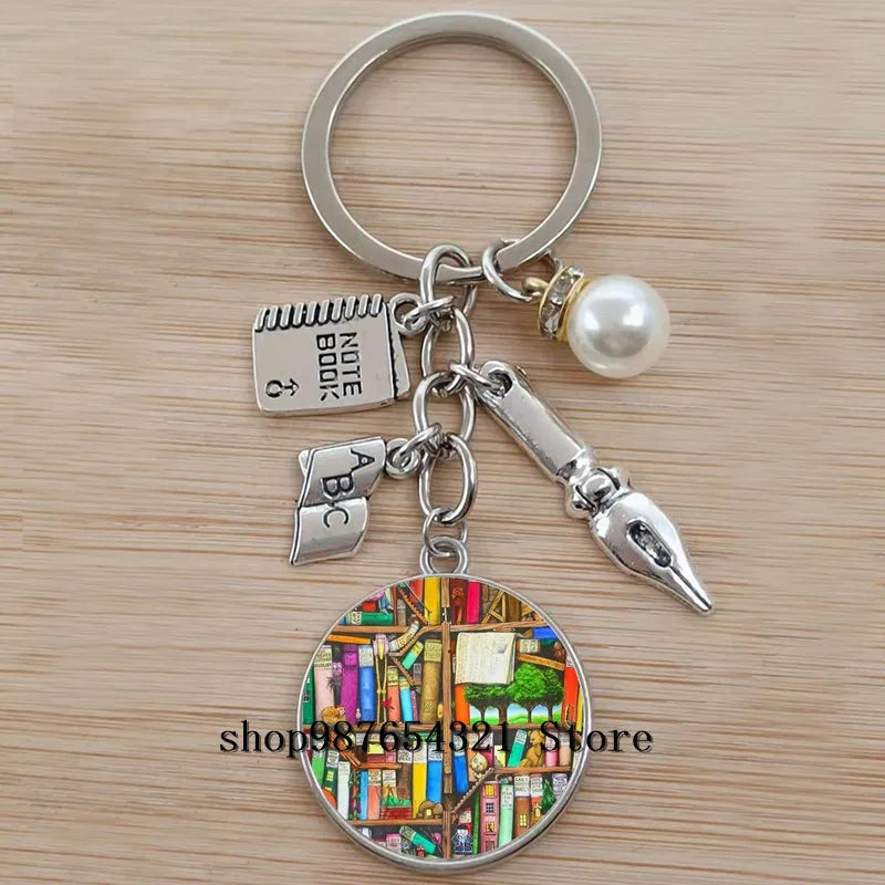 Classic Library Books Keychain Vintage Old Books Key Chain Librarians Key Ring Gift for Nerd Bookworm Writer Teacher