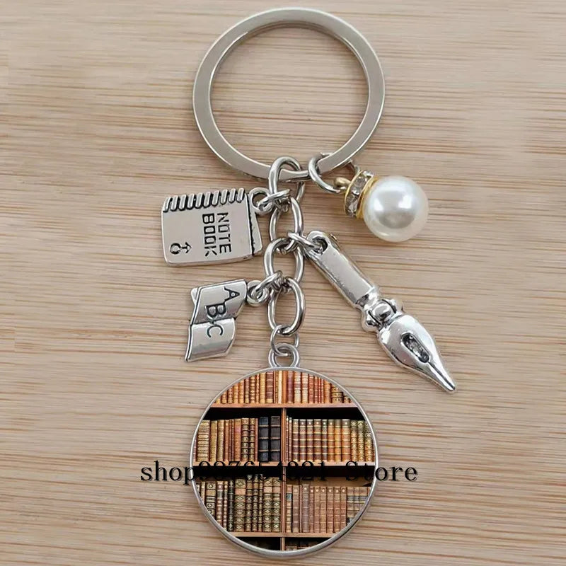 Classic Library Books Keychain Vintage Old Books Key Chain Librarians Key Ring Gift for Nerd Bookworm Writer Teacher