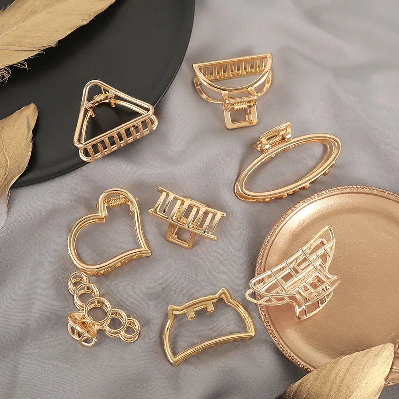 2024 New Fashionable Women's Gold Small Geometry Back Head Clip Korean Elegant Style Minimalist Shower Hair Accessories