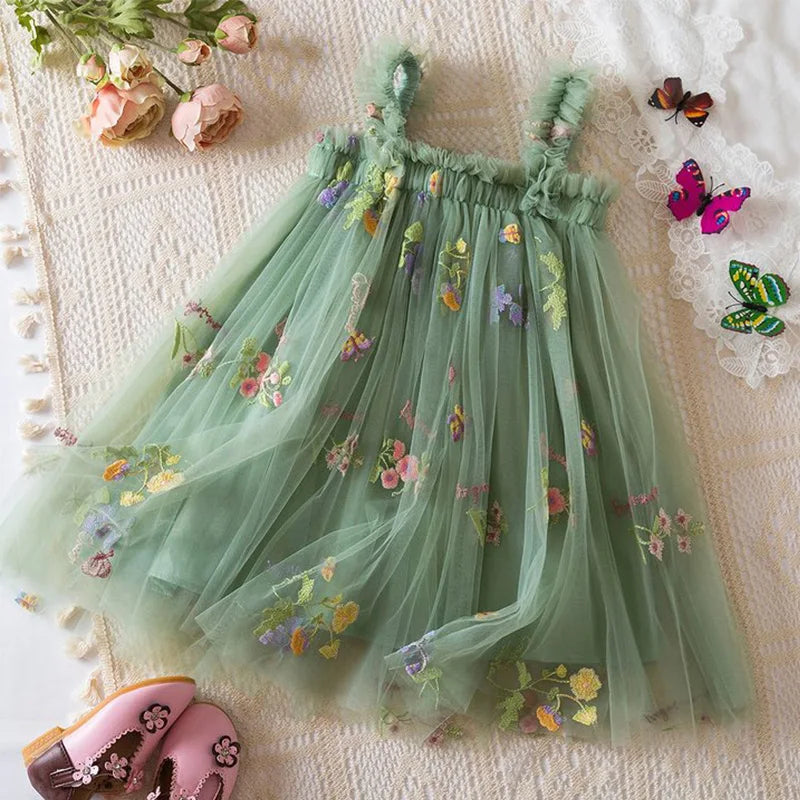 Girls' mesh dress summer baby girl covered in flower embroidery green suspender mesh, beach princess dress