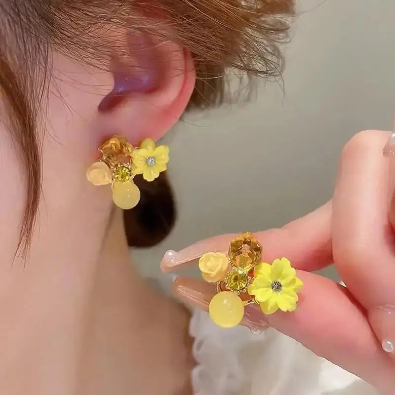 925 Silver Needle Korean Vintage Oil Painting Pearl Flower Earrings For Women Jewelry 2024 Trending New Luxury Women's Earrings