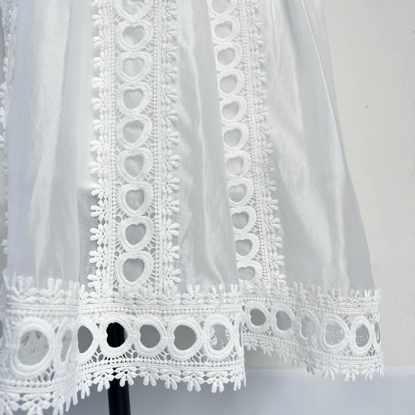 Luxury Long Dresses 2 Piece Sets Women Lace Hollow Out Embroidered Shirt + Maxi Skirts Suits Big Size 2025 Spring Party Vestidos