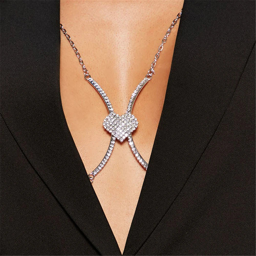 Bra Chest Bracket Pendant Heart Bras Chain Necklace Body Jewelry Rhinestone Top Fashion Gift Beach Bikini Swimwear 2023 Women