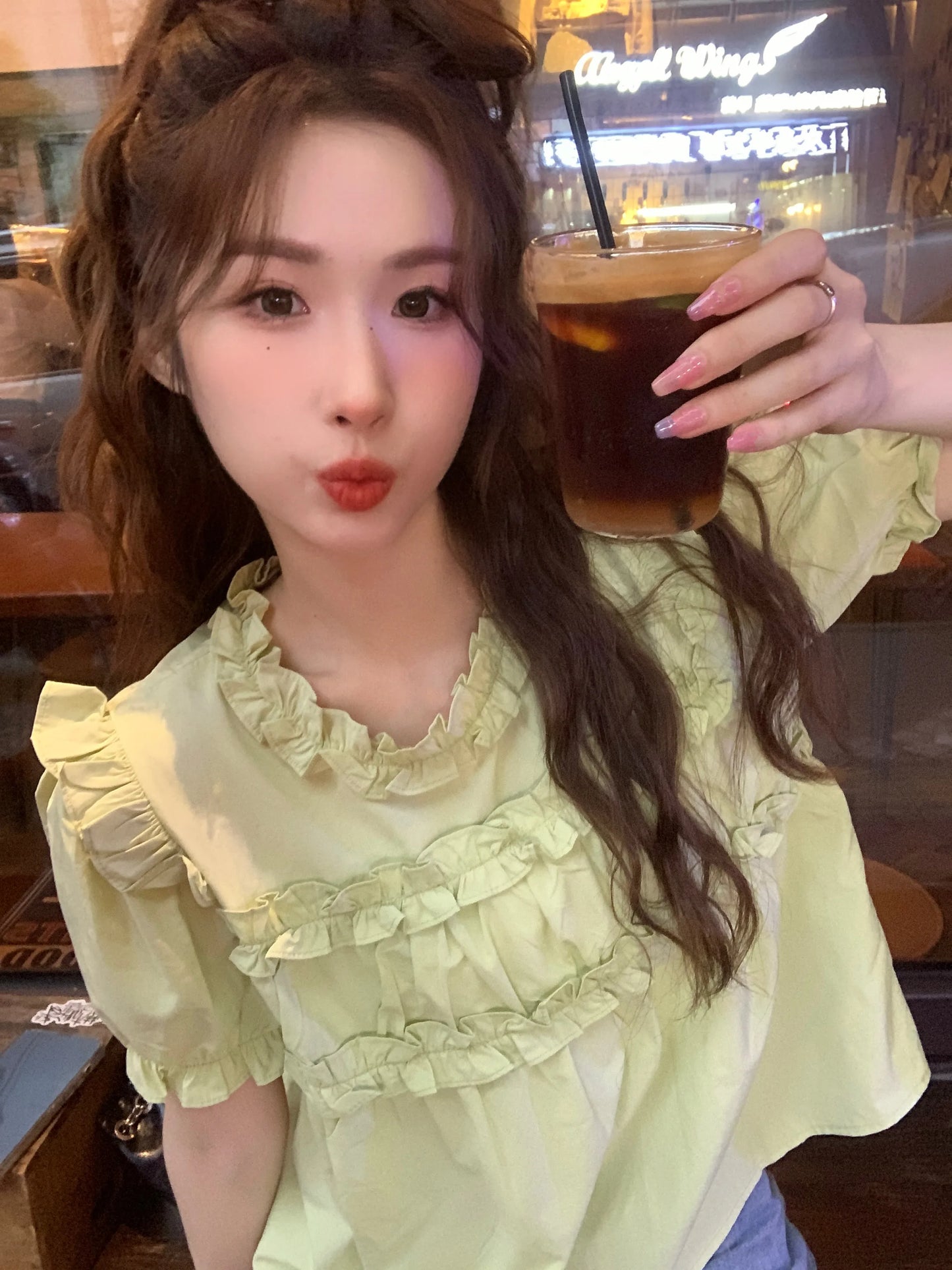 Summer petite wooden ear edge patchwork short sleeved French top with loose design, niche shirt