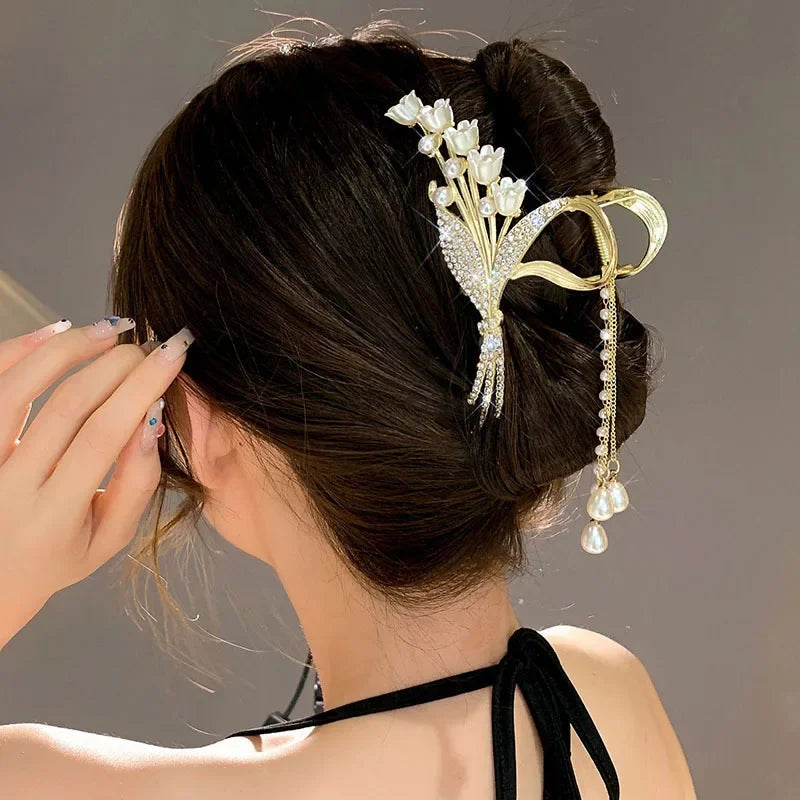 Pearl Flower Tassel Hair Claw for Women Cute Sweet Hair Clip Girls Fashion Elegance Headdress Korean Exquisite Hair Accessoires