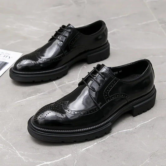 2025 New Fashion Men Business European Patent Leather Create Platform Shoes Atmosphere Men Leather Shoes Gift