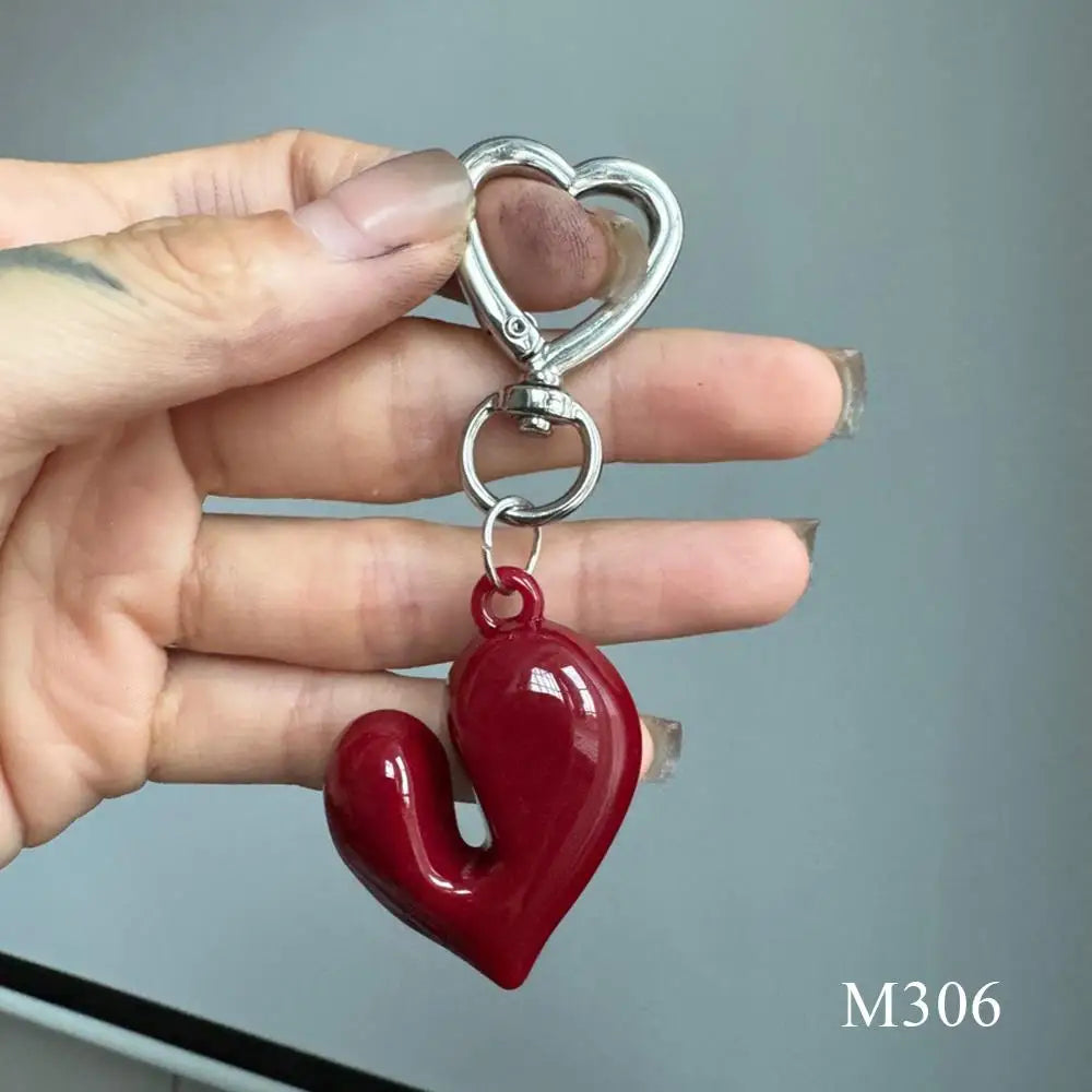 New Fashion Red Love Y2k Keychain Korean Charm Bag Pendant Handmade Beaded Bownot Keyring Vintage Red Metal Hanging Accessories
