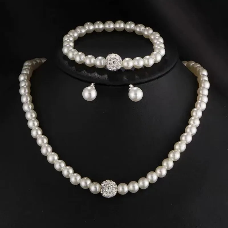 Glamorous Party Accessories Set - Necklace Earrings Ring and Bracelet Ensemble with Imitation Pearls Brides Jewelry for Women